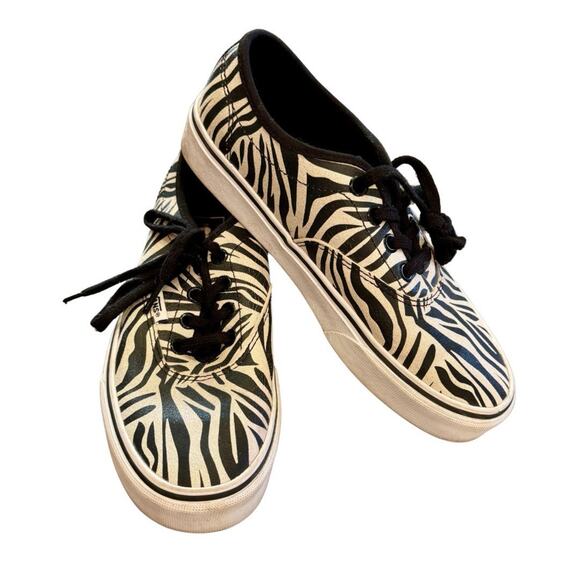 Vans Shoes - Vans Shoes Women 7 Zebra Metallic Black White Low Top Lace Up